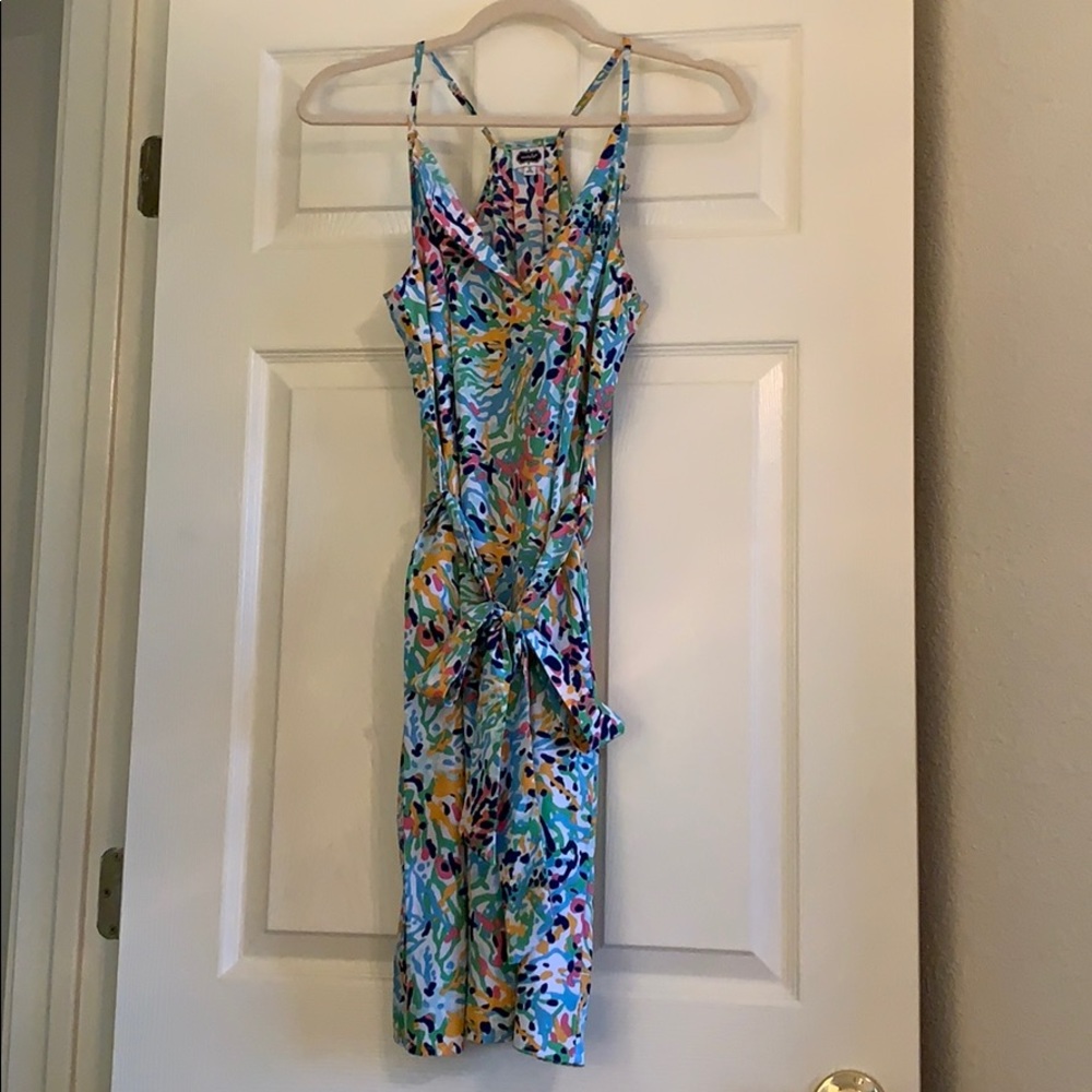 Multicolored sleeveless short dress with bow